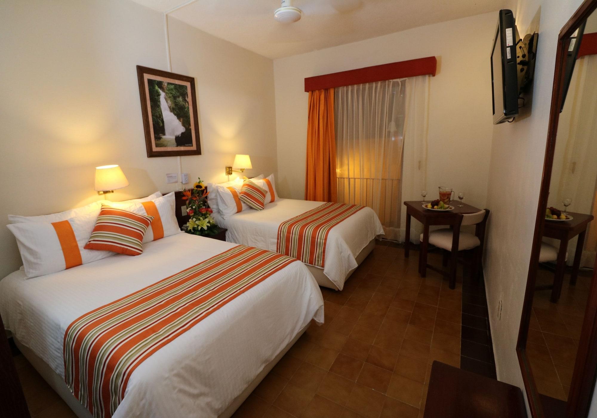 Mision Jalpan Hotel Luaran gambar